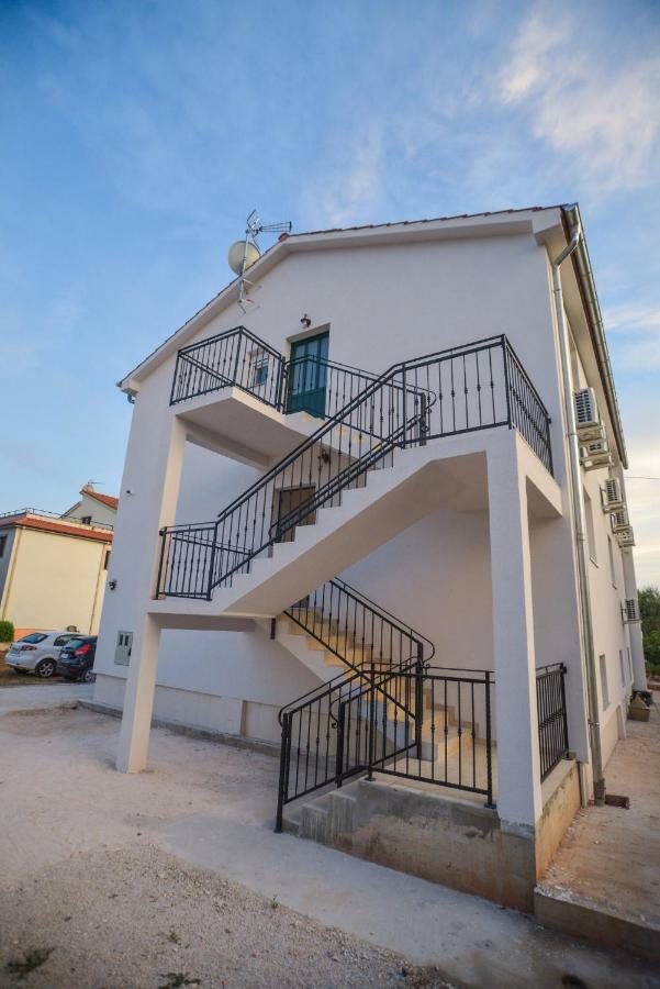 Luxury Apartments Boduja Сукошан Екстер'єр фото